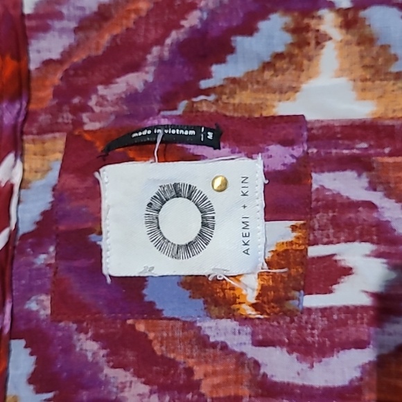 ANTHROPOLOGIE Akimi + Kin Boho Medium Top - Picture 2 of 9